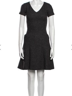 Prada Brown and Black Houndstooth V-Neck Zip Knit dress size 38